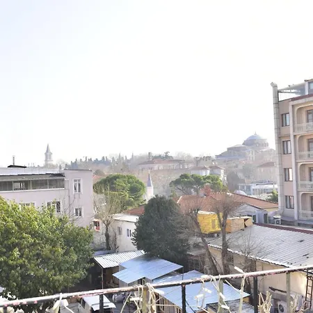 בית הארחה Hotel Han 4*