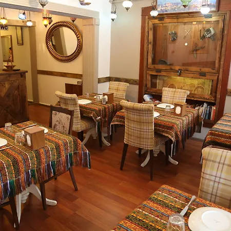 בית הארחה Hotel Han 4*