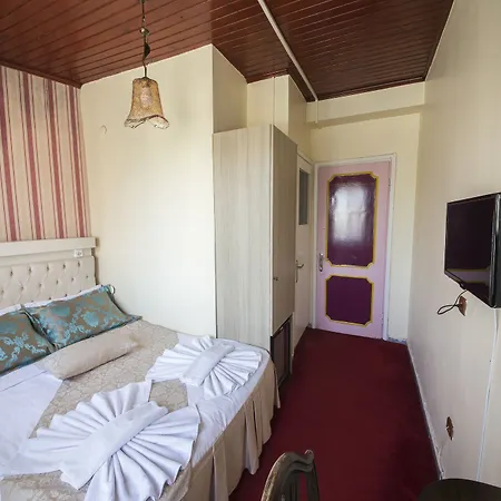 בית הארחה Hotel Han