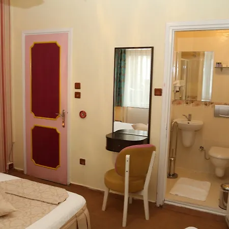 Hotel Han בית הארחה 4*