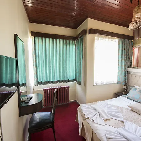 Hotel Han בית הארחה 4*