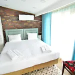 Hotel Han Penzion 4*